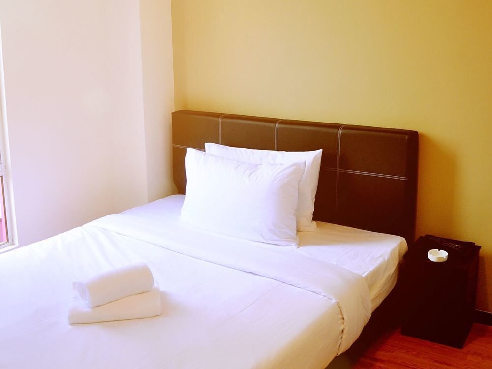 Gem Hotel Nusajaya  Extérieur photo