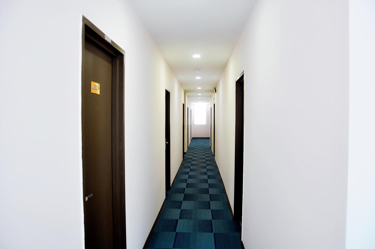 Gem Hotel Nusajaya  Extérieur photo