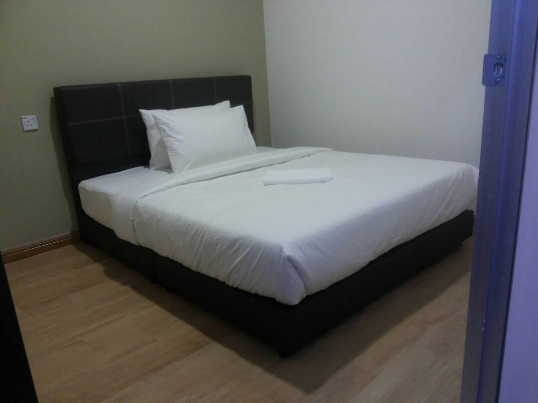 Gem Hotel Nusajaya  Extérieur photo